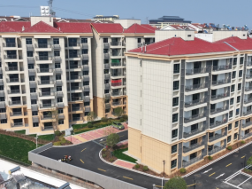 住建部：全国累计开工改造老旧小区30万个 将完善城市更新机制